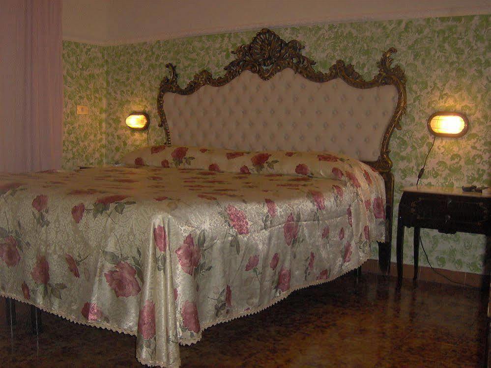 Bed & Breakfast Santa Fara Bari Ngoại thất bức ảnh