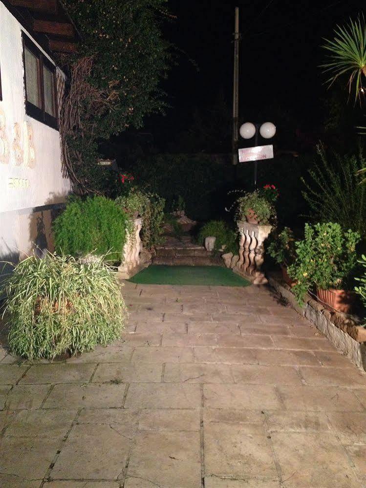 Bed & Breakfast Santa Fara Bari Ngoại thất bức ảnh